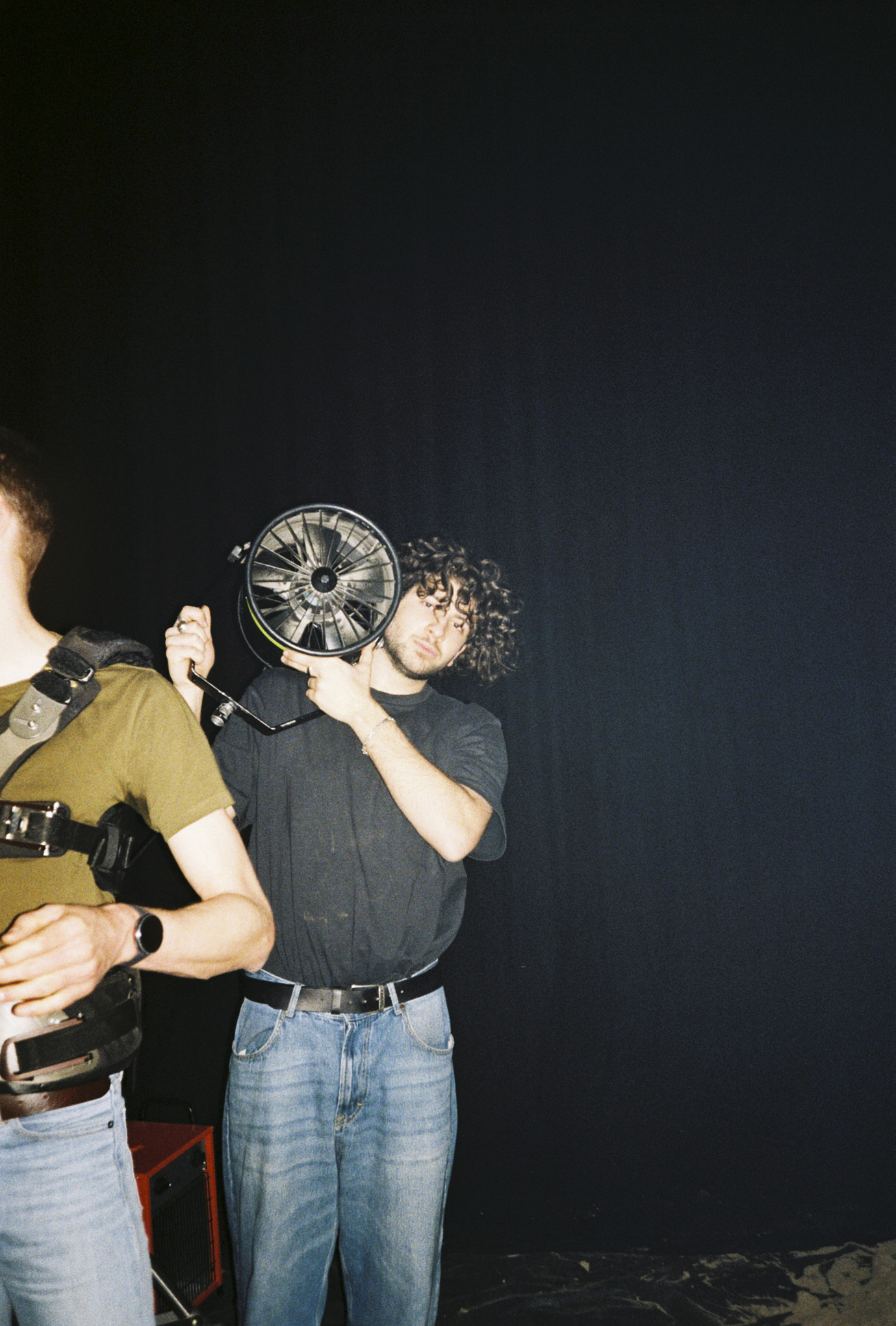 zveistudios_foto_film_tvcproduction_filmproduction_neqi_hair 18